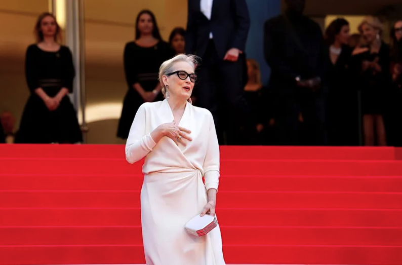 Meryl Streep en la alfombra roja en Cannes (Francia). EFE/EPA/Sebastian Nogier